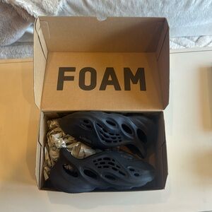 Adidas Yeezy foam